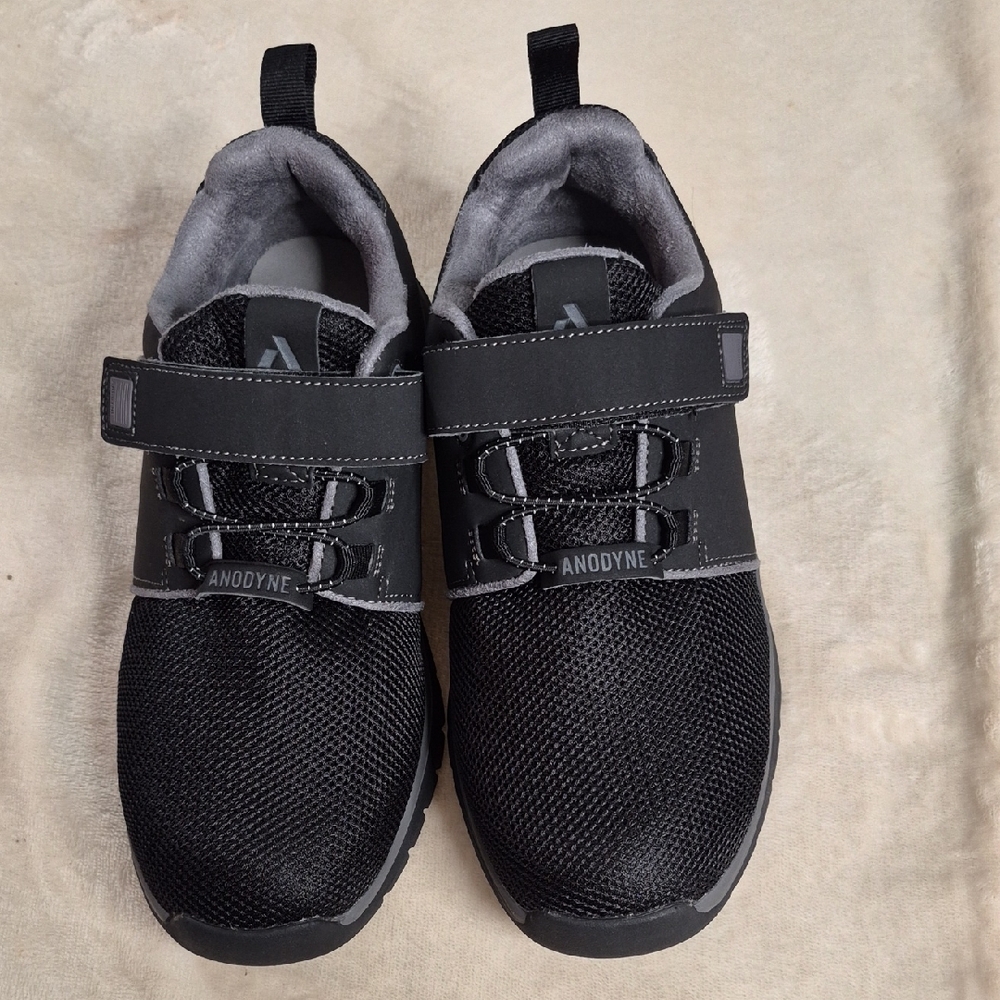 Men's  Black Athletic Anodyne Shoes Size 7W